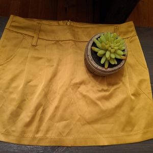 🌸🌸 mustard skirt